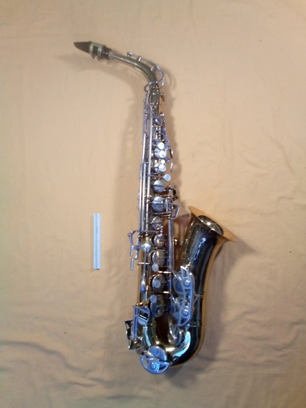 Saxofón alto